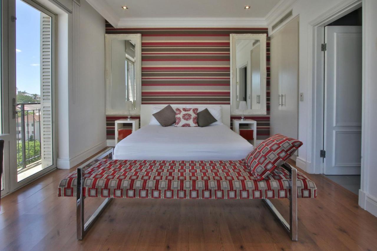 Cape Royale 1 Bedroom Luxury Apartments With Mountain View Cidade Do Cabo Exterior foto