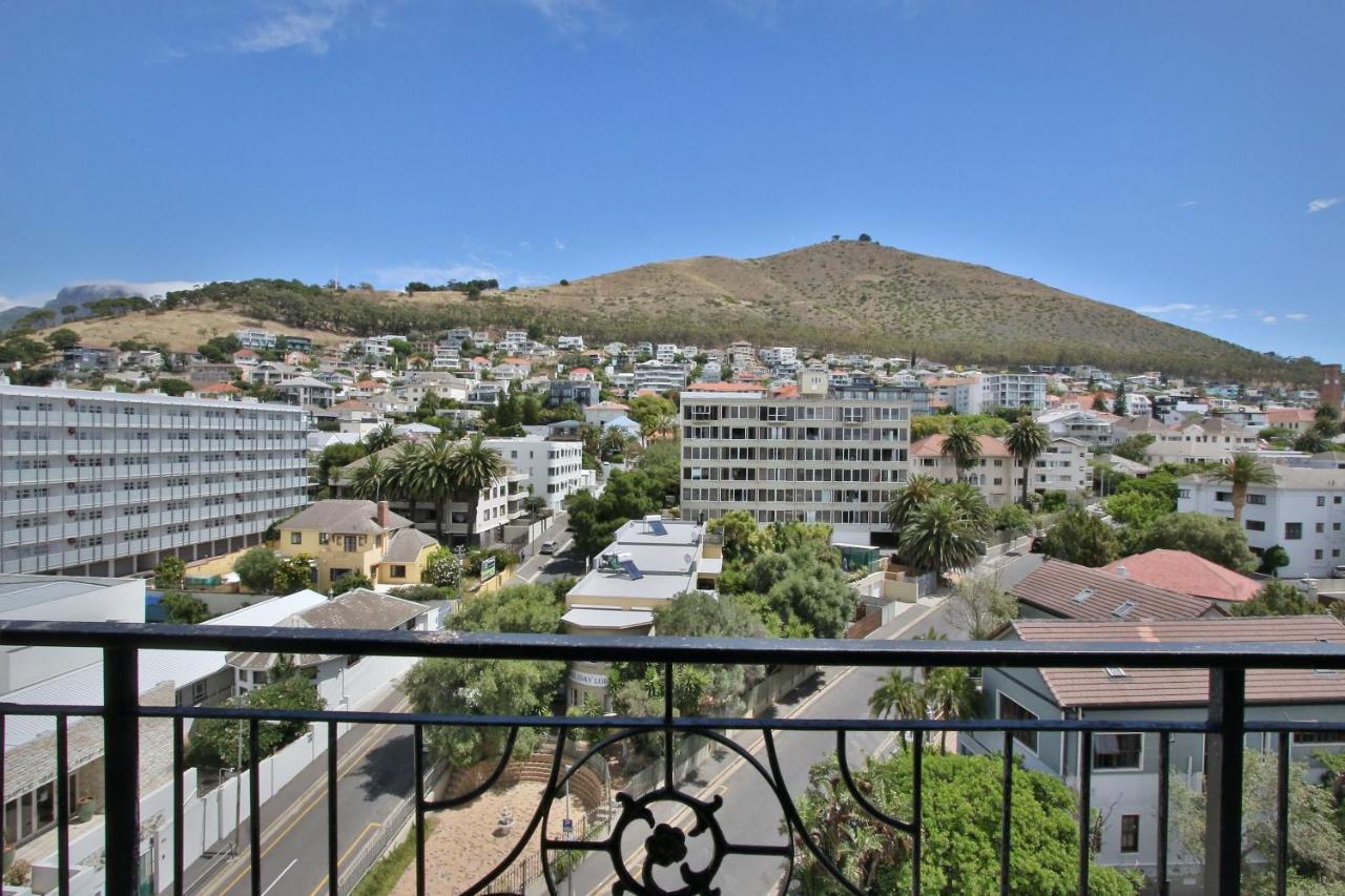Cape Royale 1 Bedroom Luxury Apartments With Mountain View Cidade Do Cabo Exterior foto